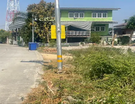 ที่ดินโฉนดเลขที่ 27275 เลขที่ดิน 109 ตำบลคลองด่าน อำเภอบางบ่อ จังหวัดสมุทรปราการ เนื้อที่ประมาณ 9 ตารางวา