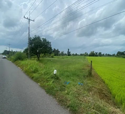 ที่ดินโฉนดเลขที่ 5088 เลขที่ดิน 80 ตำบลโนนกาเล็น อำเภอสำโรง จังหวัดอุบลราชธานี  เนื้อที่ประมาณ 2 ไร่ 3 งาน 98 ตารางวา